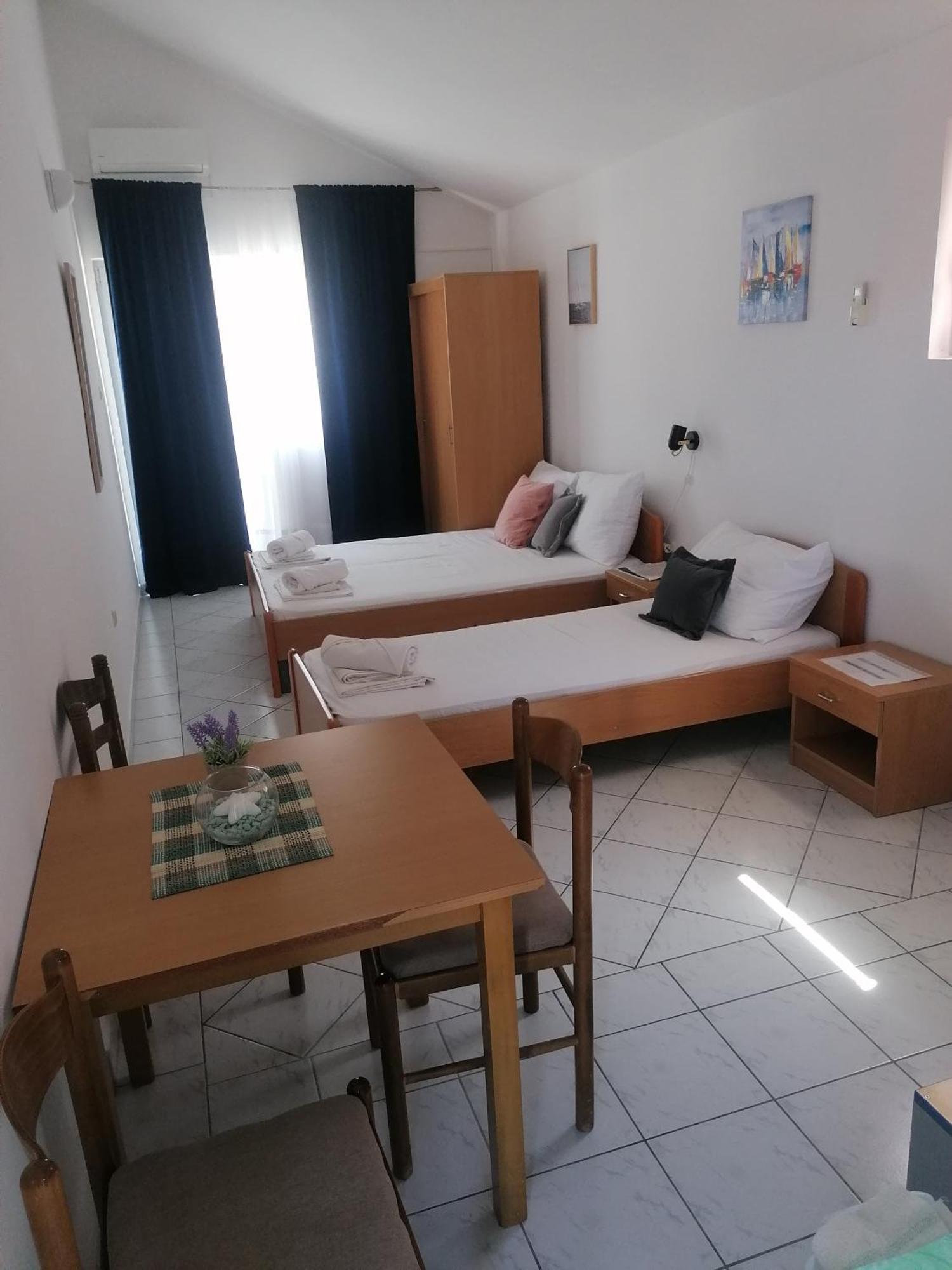 Iva Apartments Podaca Dış mekan fotoğraf